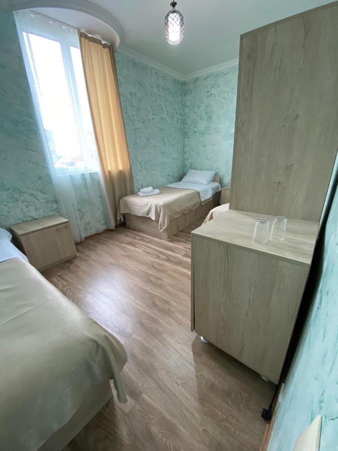 Holiday House Chkonia 호텔 바투미 외부 사진