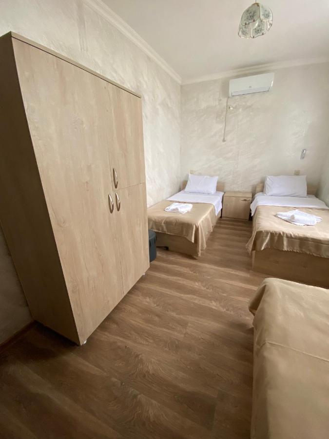 Holiday House Chkonia 호텔 바투미 외부 사진
