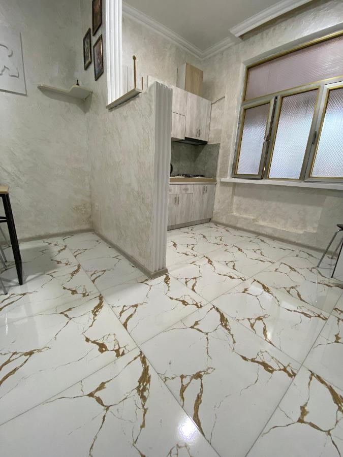 Holiday House Chkonia 호텔 바투미 외부 사진