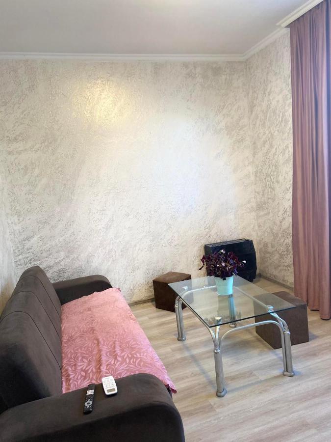 Holiday House Chkonia 호텔 바투미 외부 사진